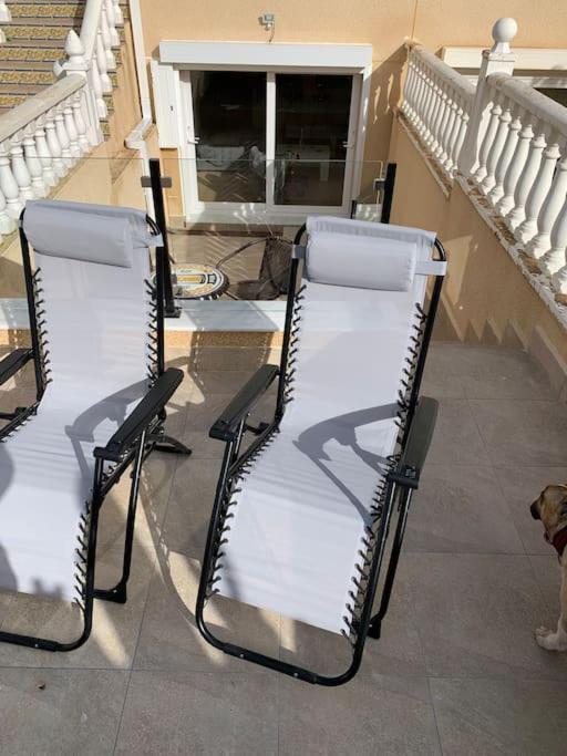 Modern Apartment Near Beach لا ماتا المظهر الخارجي الصورة
