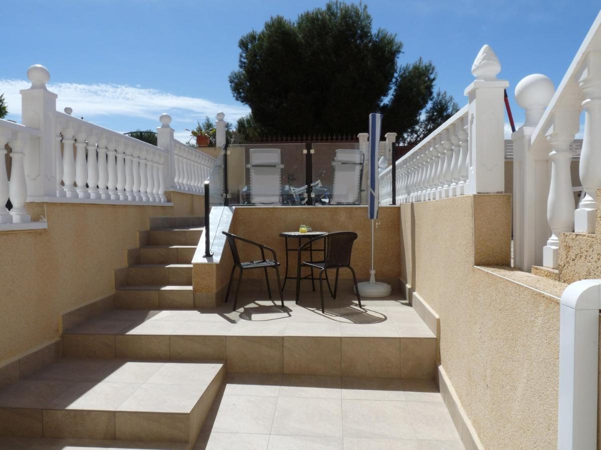 Modern Apartment Near Beach لا ماتا المظهر الخارجي الصورة